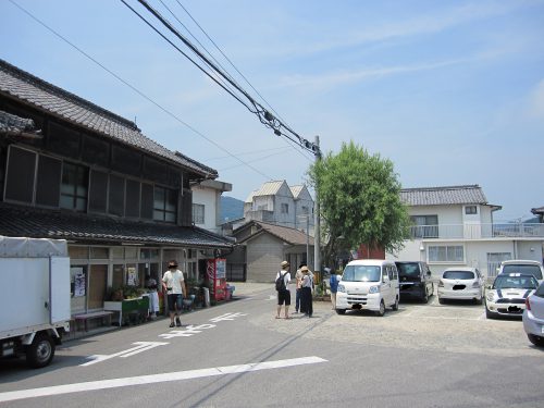 須崎 食料 品 店